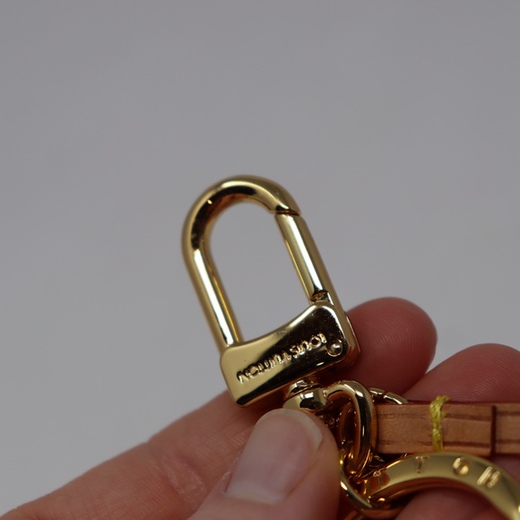 Louis Vuitton Artsy Keychain Leather - Picture 4 of 4